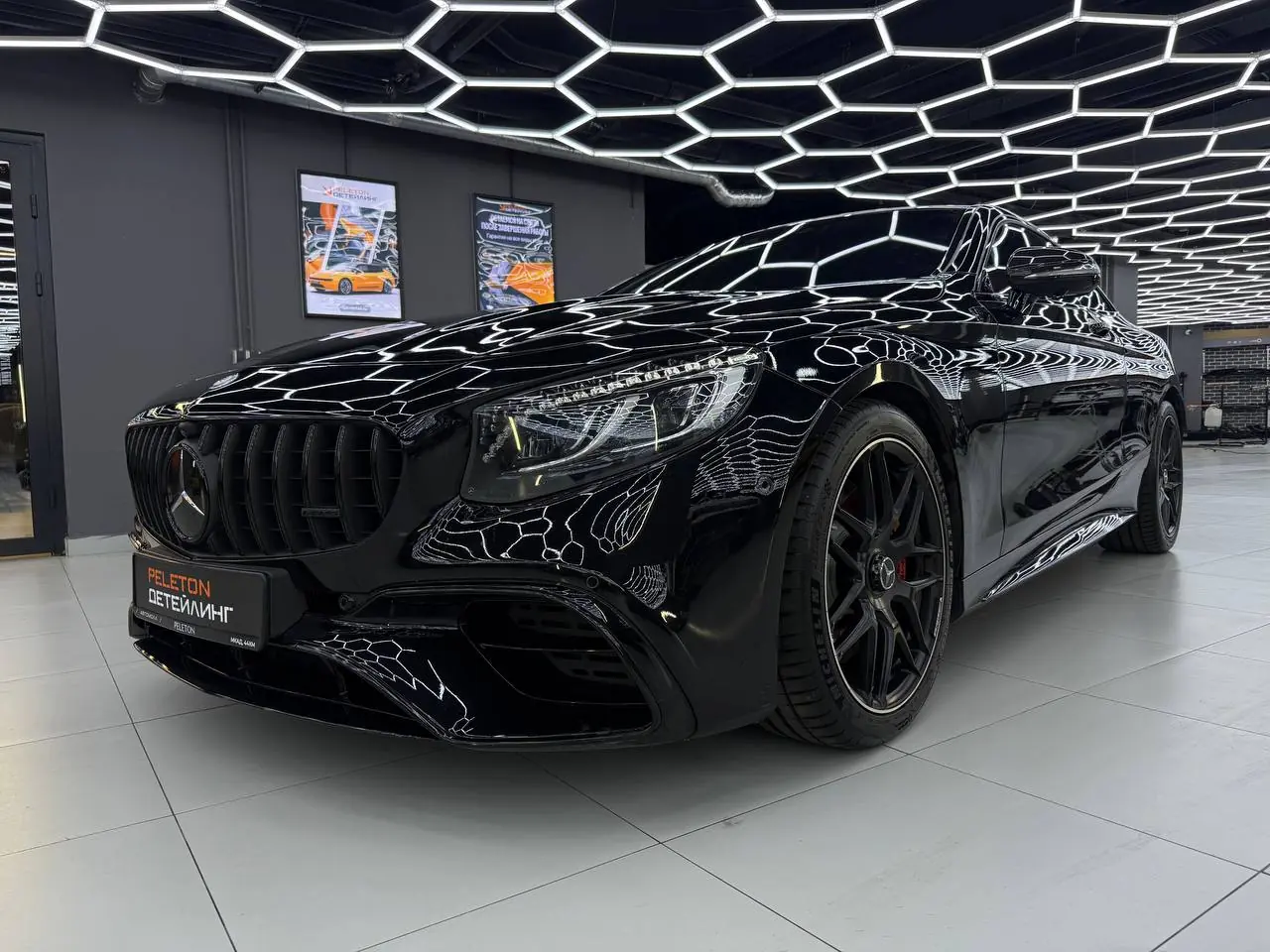 Бронирование лобового стекла Mercedes-AMG S63: защита на уровне автомобиля